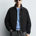 blouson-technique-zara-noir-relaxed-fit.webp